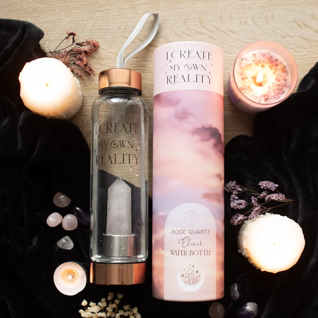 Glazen waterfles met rozenkwarts - Liefdevol drinken voor body &amp; soul