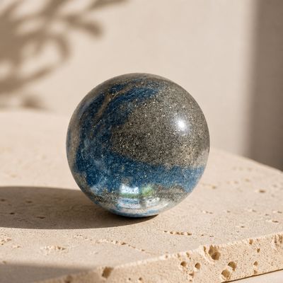 K2 bol met azuriet - 582 gram