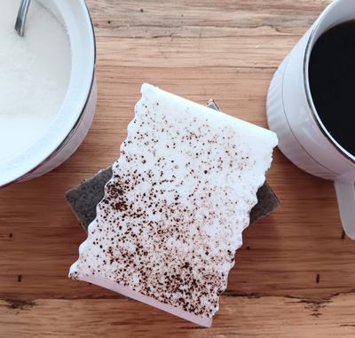 MOCHACCINO / cocoa powder &amp; coffee grounds