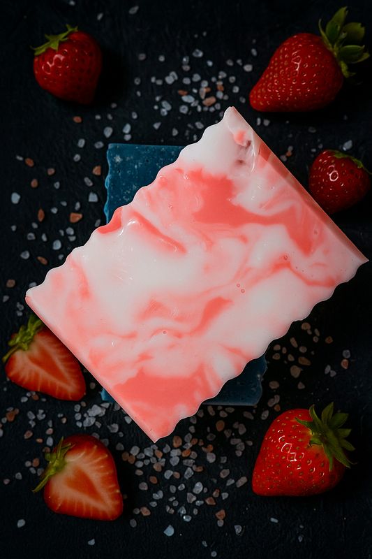 FREEDOM BAR / strawberry