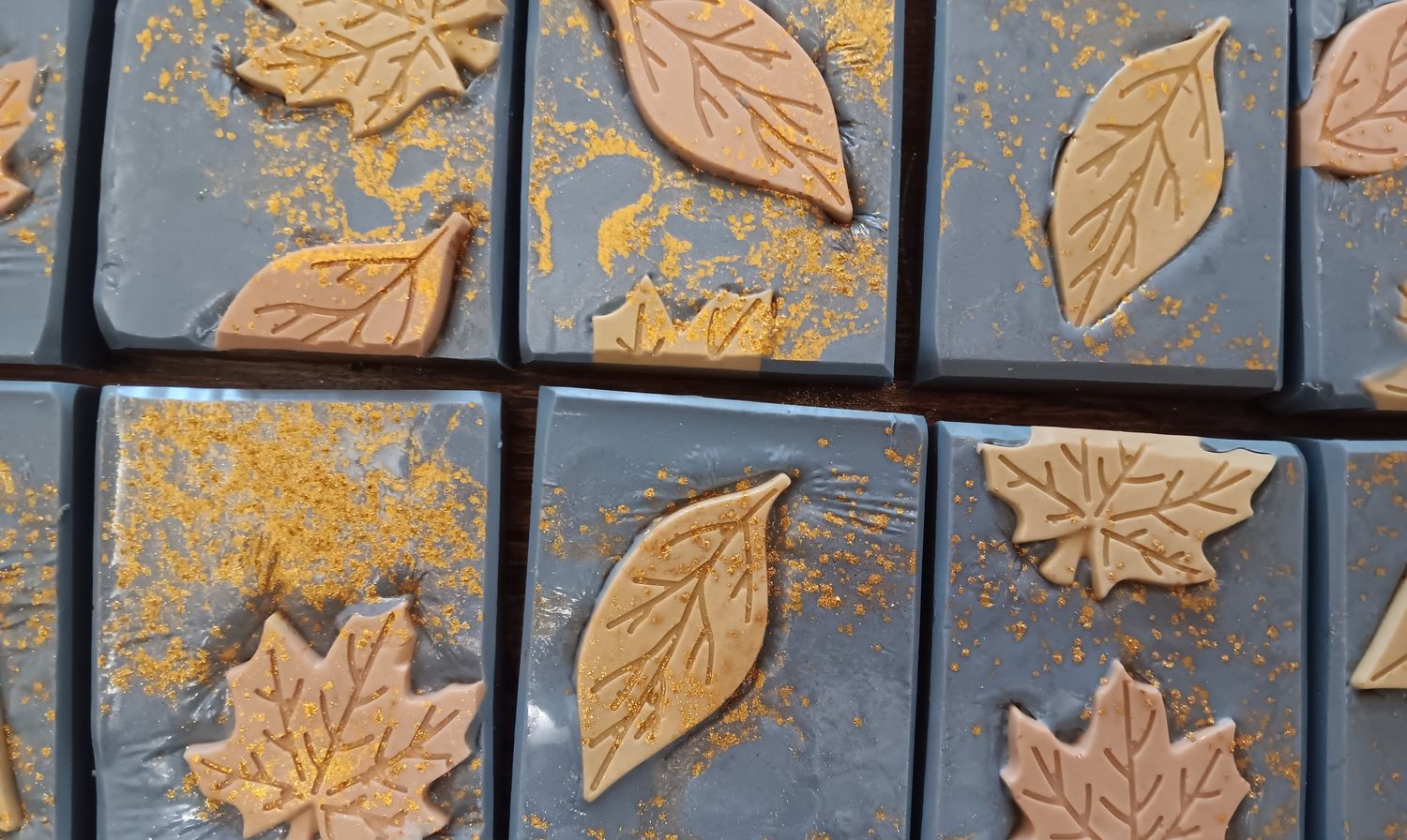 TWILIGHT POND / orange, patchouli, clove