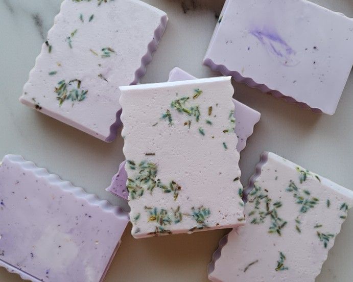 LAVENDER / lavender