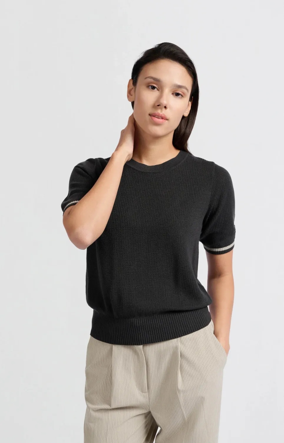 YaYa Textured short-sleeve sweater Grijs