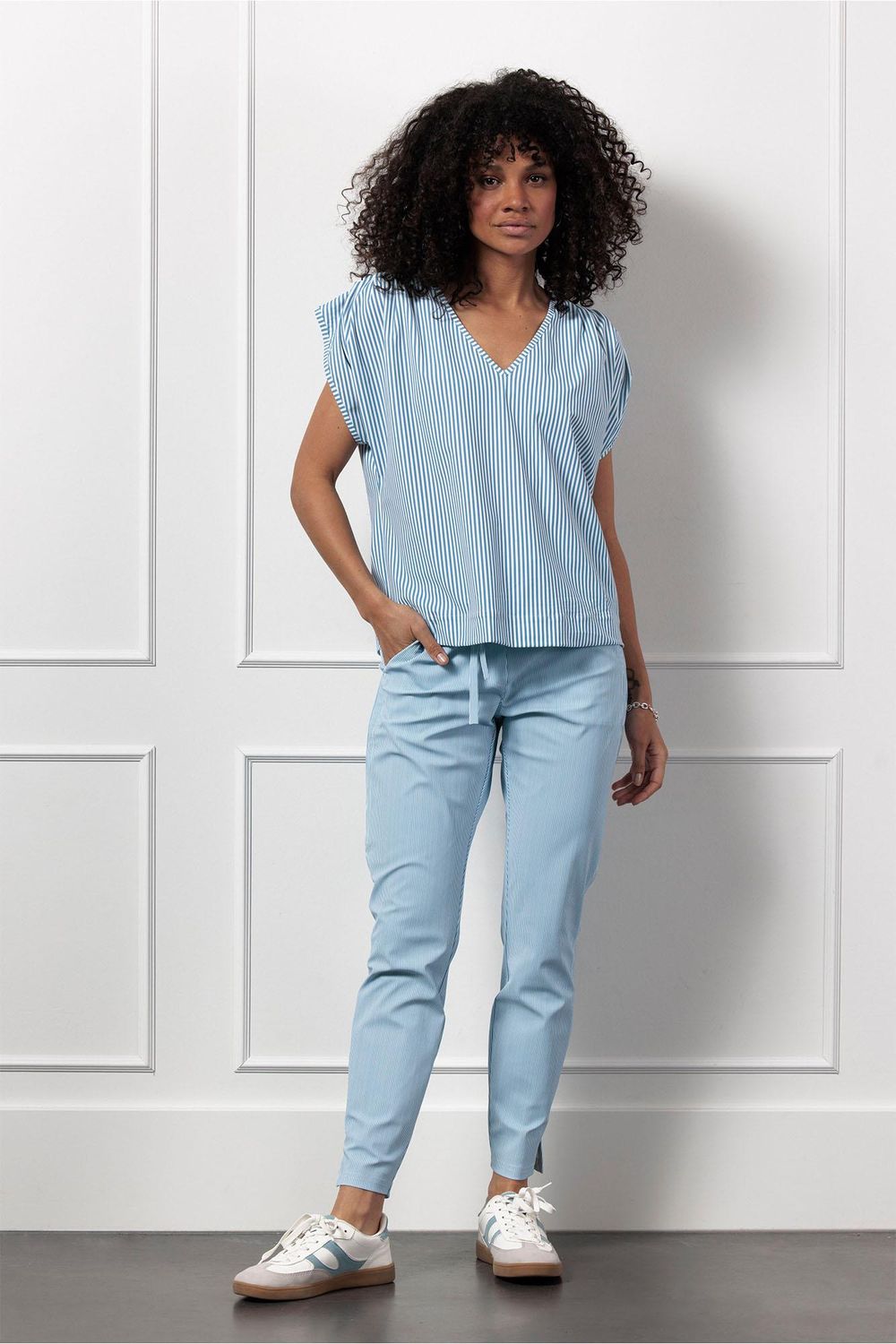 Studio Anneloes Leonie small stripe top Ecru