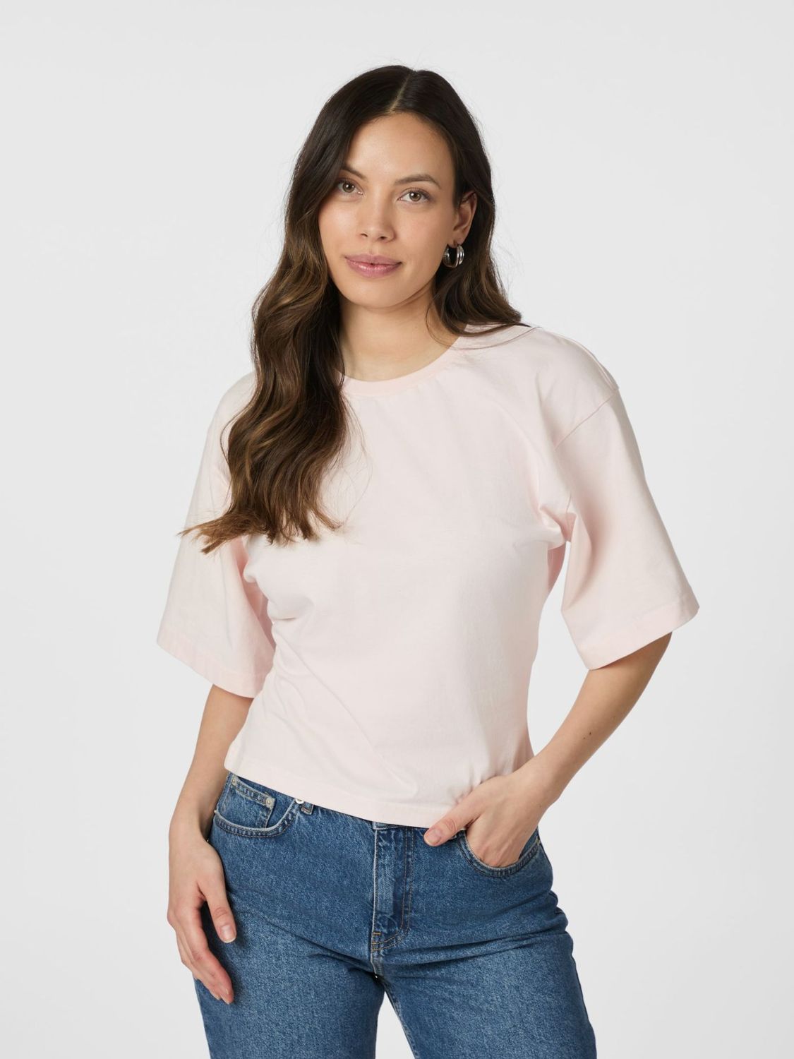 Neo Noir Aha Boxy Tee Roze