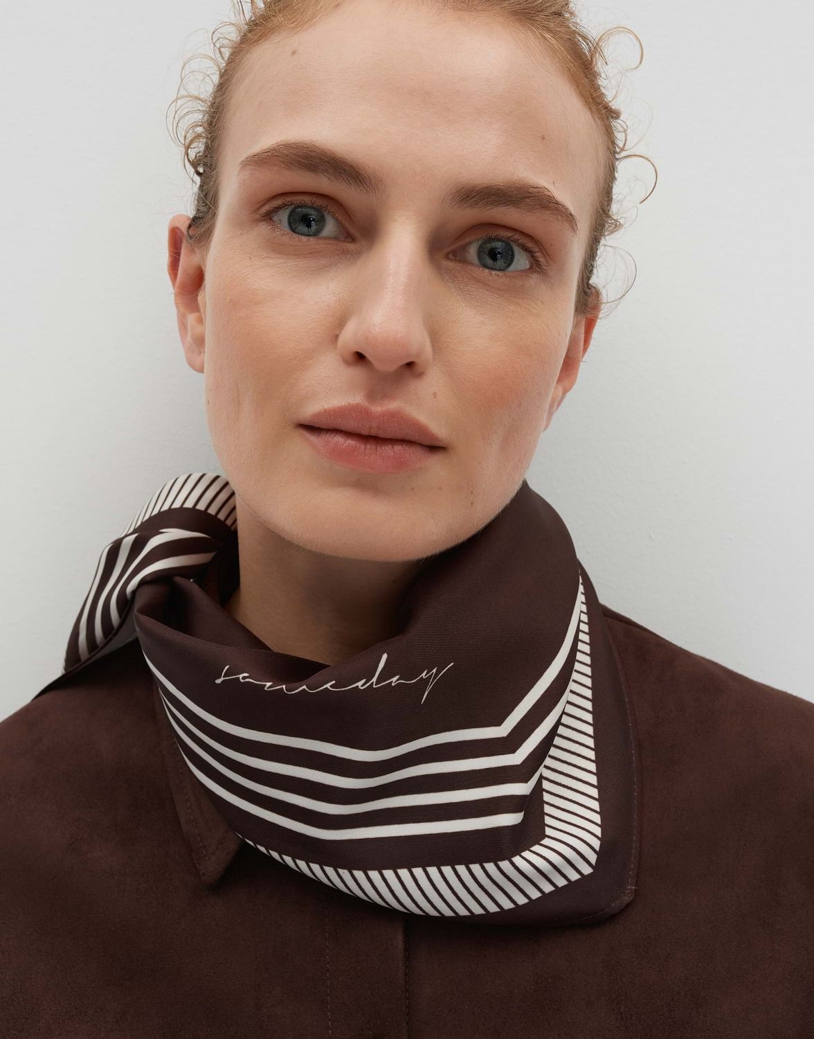 Someday Bittie scarf Bruin