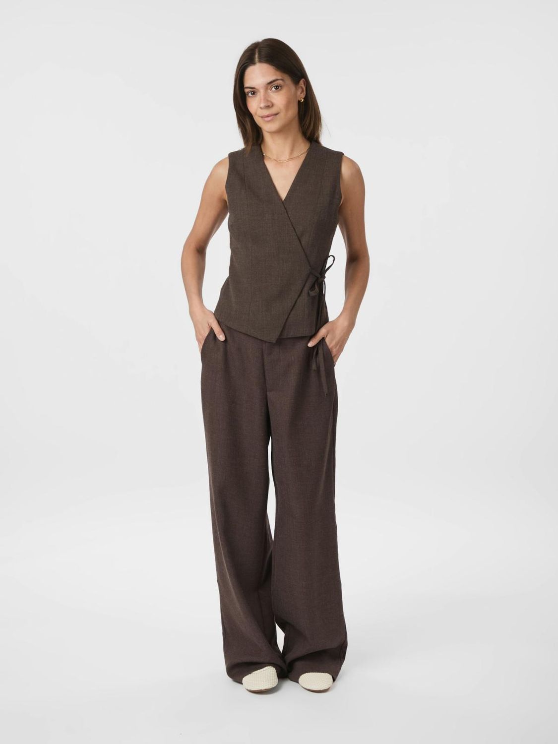 Neo Noir Samara melange waistcoat Bruin