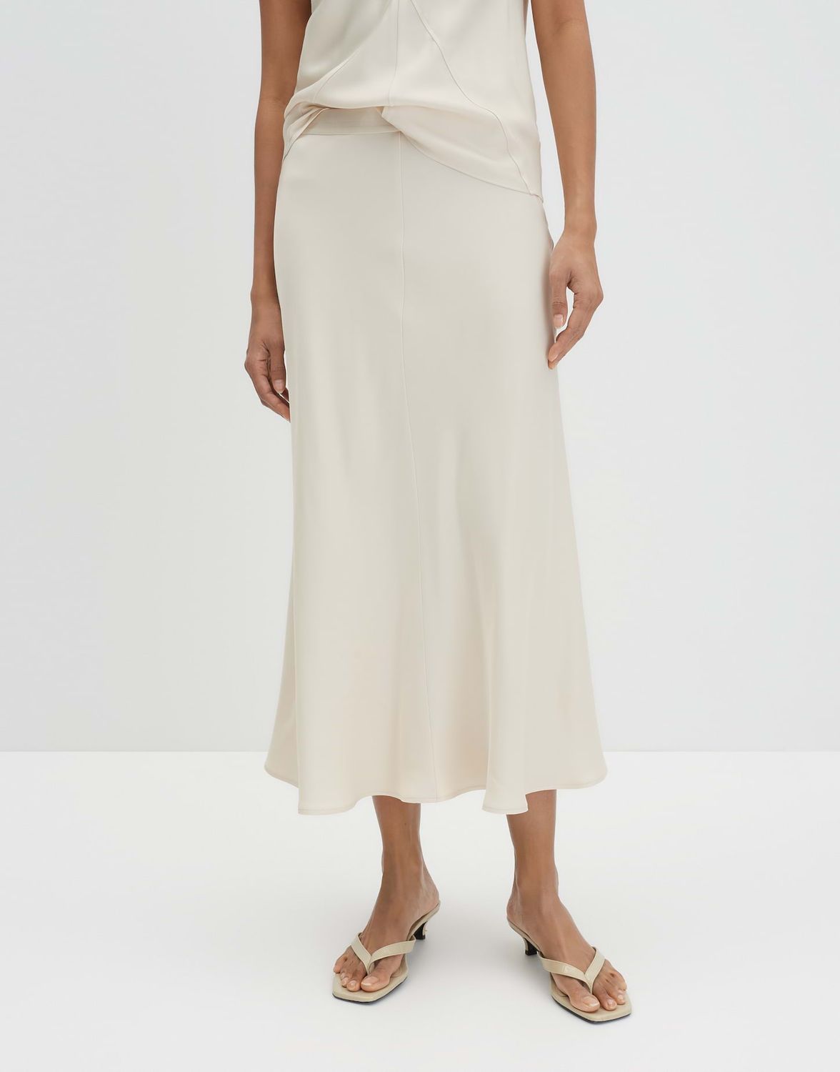 Someday Odinia detail Ecru