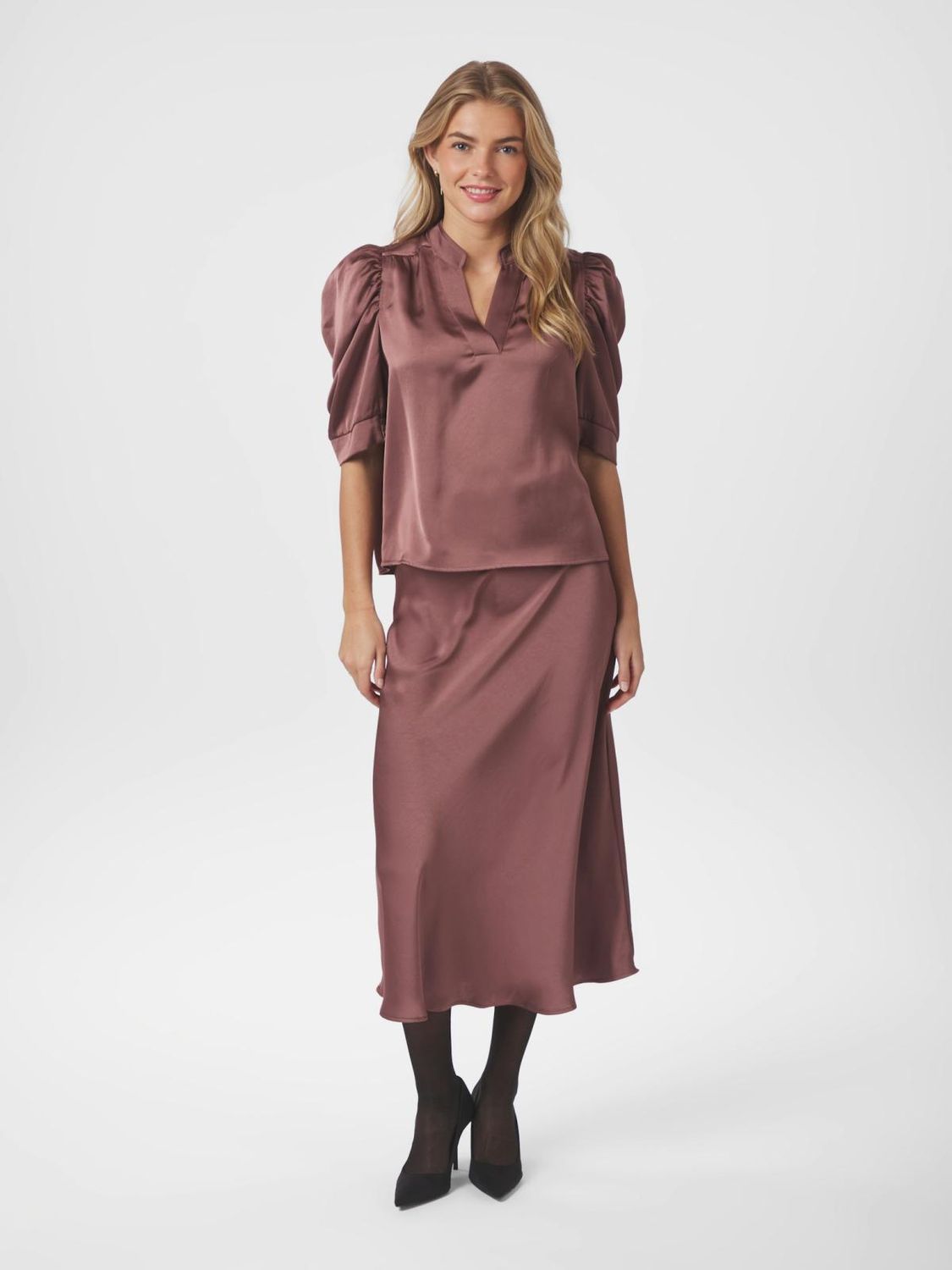 Neo Noir Roella Heavy Sateen Blouse Bordeaux