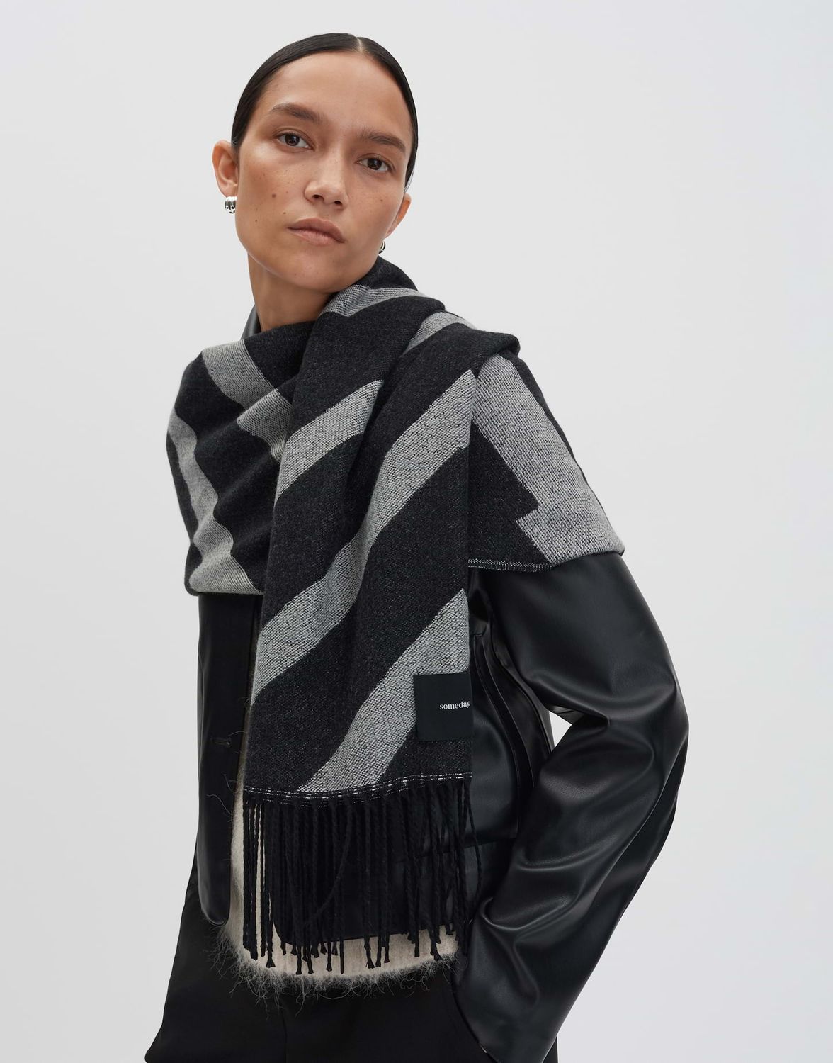 Someday Blenie scarf Zwart