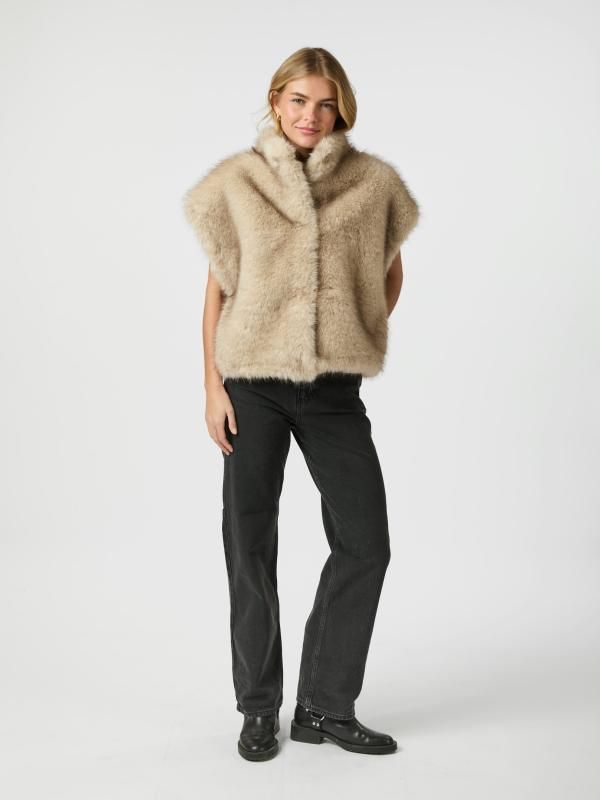 Neo Noir Kevini Faux Fur Vest Beige 164981