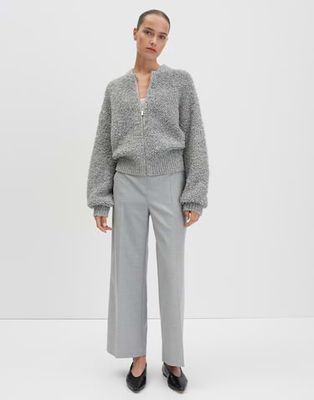 Someday Cevil cropped Grijs