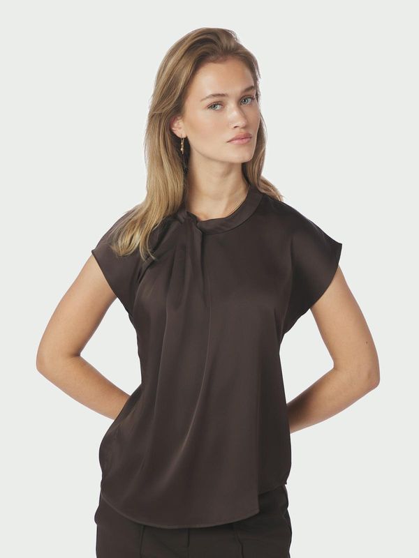 Neo Noir Fleur Drapy Satin Blouse Bruin