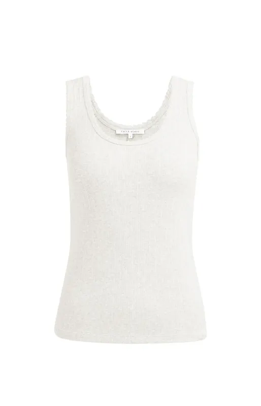YAYA Singlet met sierlijke halsrand Ecru
