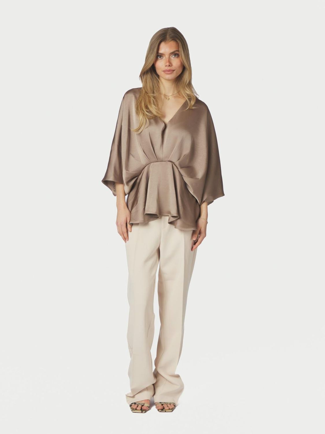 Neo Noir Rivina Heavy Sateen Blouse Bruin 168095