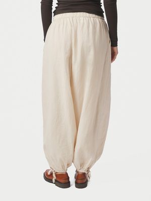 Neo Noir Roxane Balloon Linen Pants Beige 169313