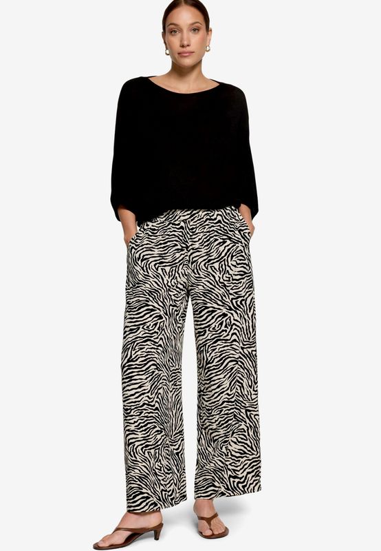 Zero Schlupfhose mit weitem Bein Zwart 110-10004155-1891