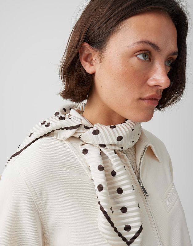Opus Arienna scarf Ecru
