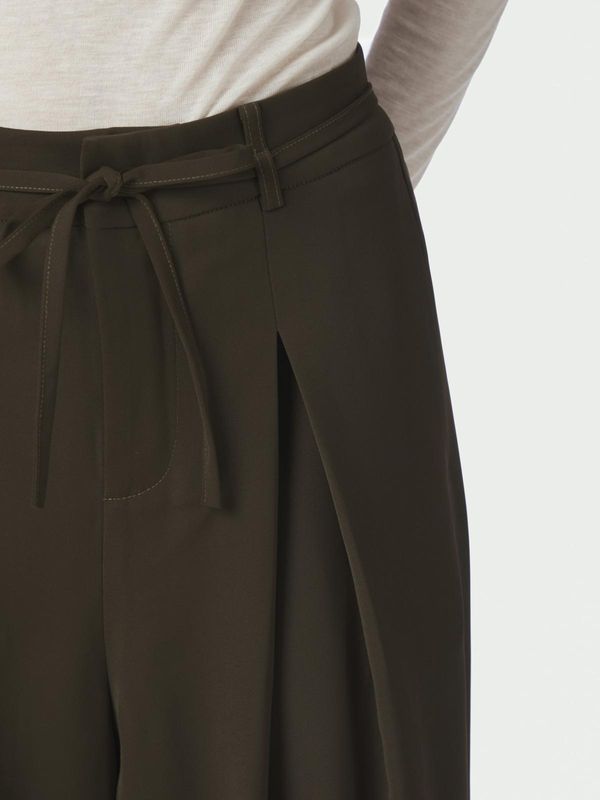 Neo Noir Eddina Woven Pants Bruin 170464
