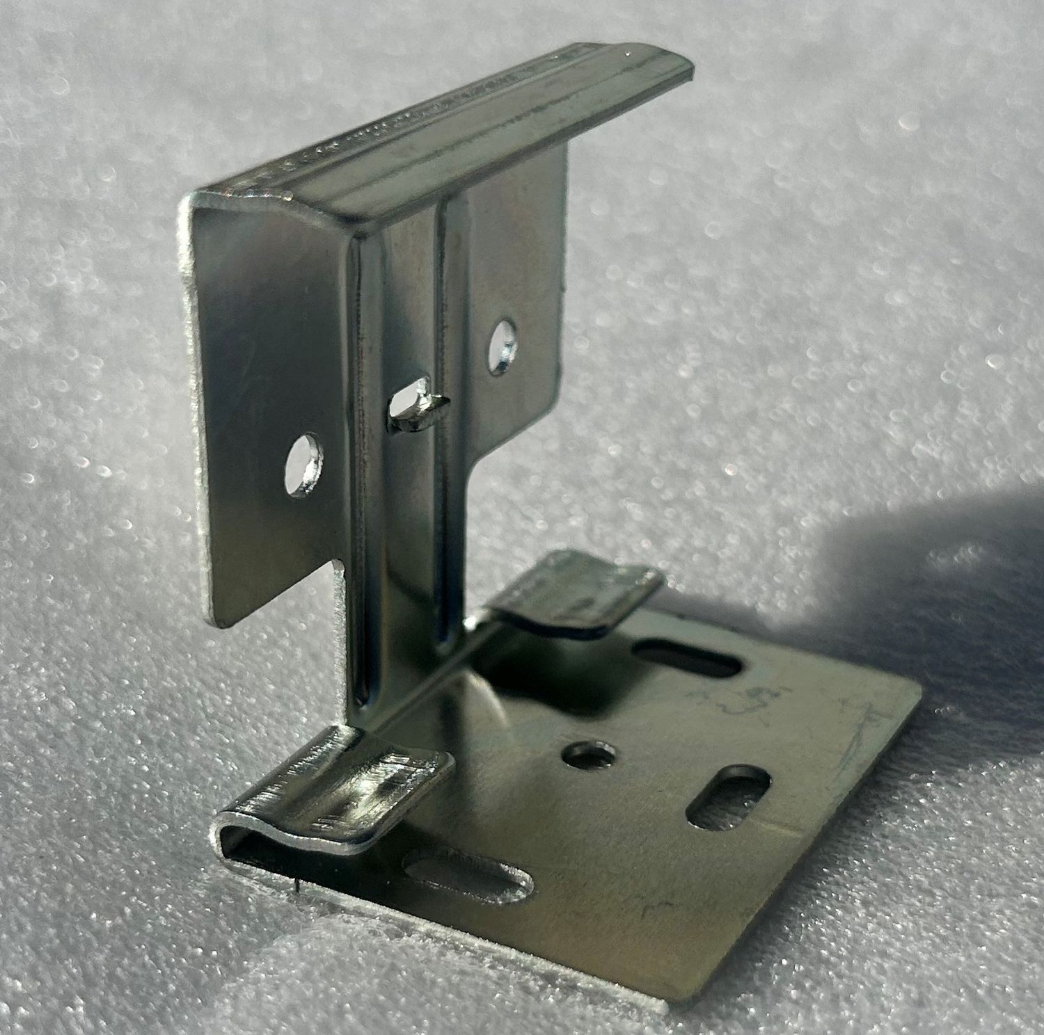 5mm FR5045 Clip on Bracket (1 box = 200 pcs)