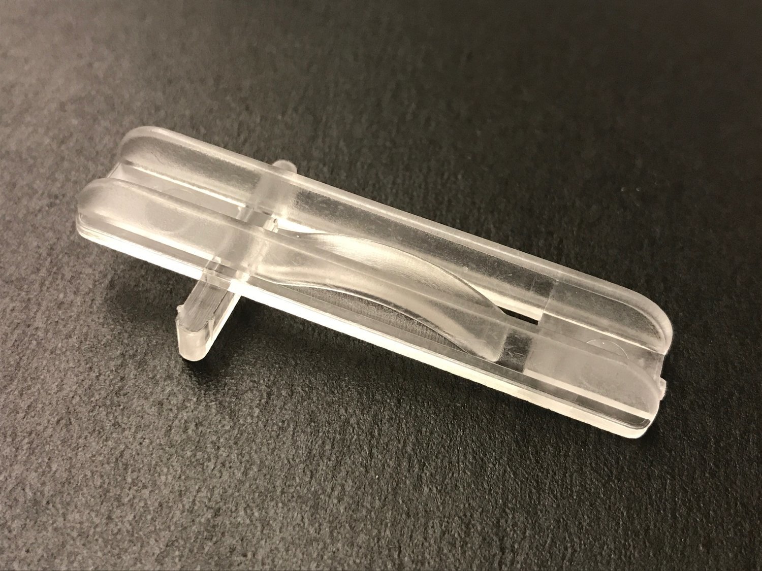 Large Clips (20 pcs/bag - limit 2 bags)