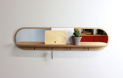 Miroir en bois de chêne - crochets dorés Miroir en bois de chêne - crochets dorés