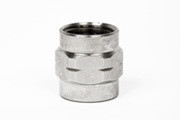 AD04 - Adaptor, 1/8"F to 1/8"F