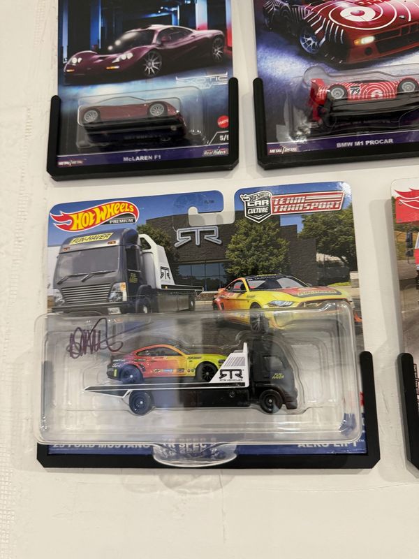 Hot Wheels Wall Mount Holders For Team Transport