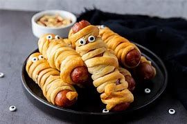 12 Mummy Dog Platter