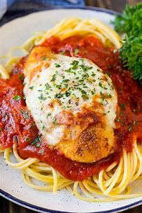 Dinner Tray-Chicken Parmesan with Green Beans