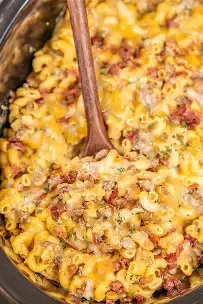 Dinner Tray-(GF)Cheeseburger Mac and Cheese with Peas