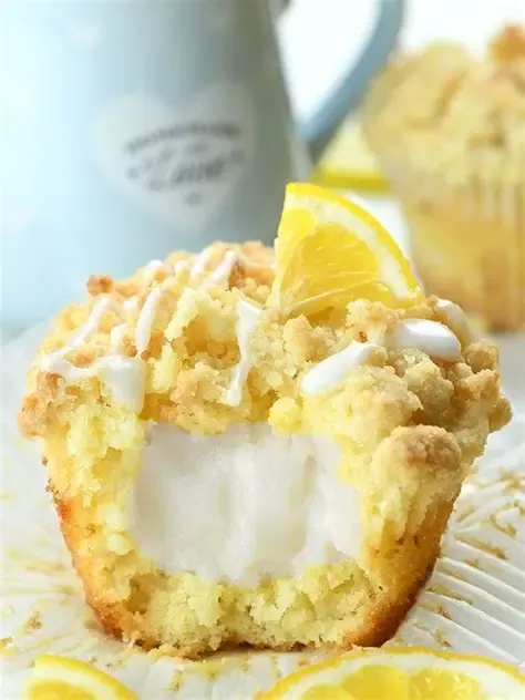 FreshX Bakery :: 6 Lemon Cream Muffins