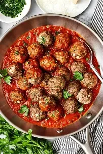 Meat-9in tray Meatballs in Marinara Sauce