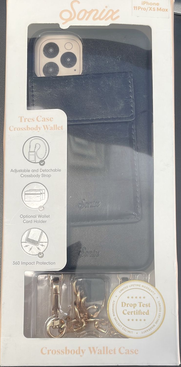 iphone 11 pro Sonix wallet case