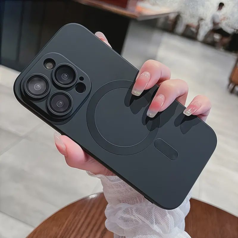 Black Matte Magnetic Case for iPhone 16 pro max