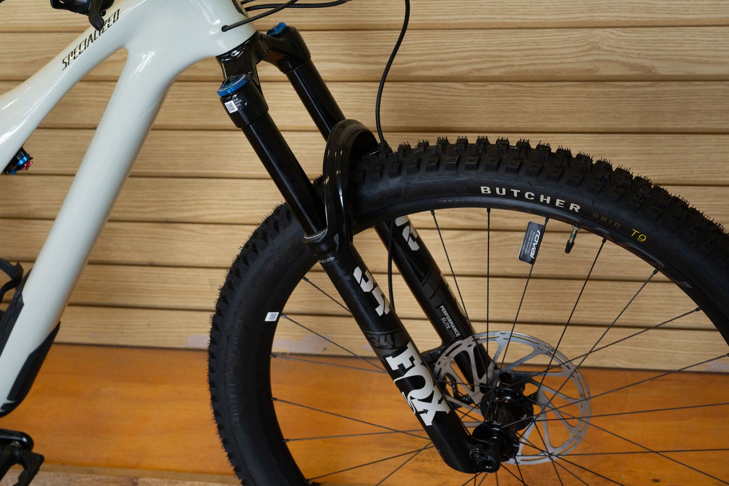 ！！ジュモン！！SPECIALIZED ホワイト Specialized Stumpjumper Comp - Bike Masters | Elkhorn, NE
