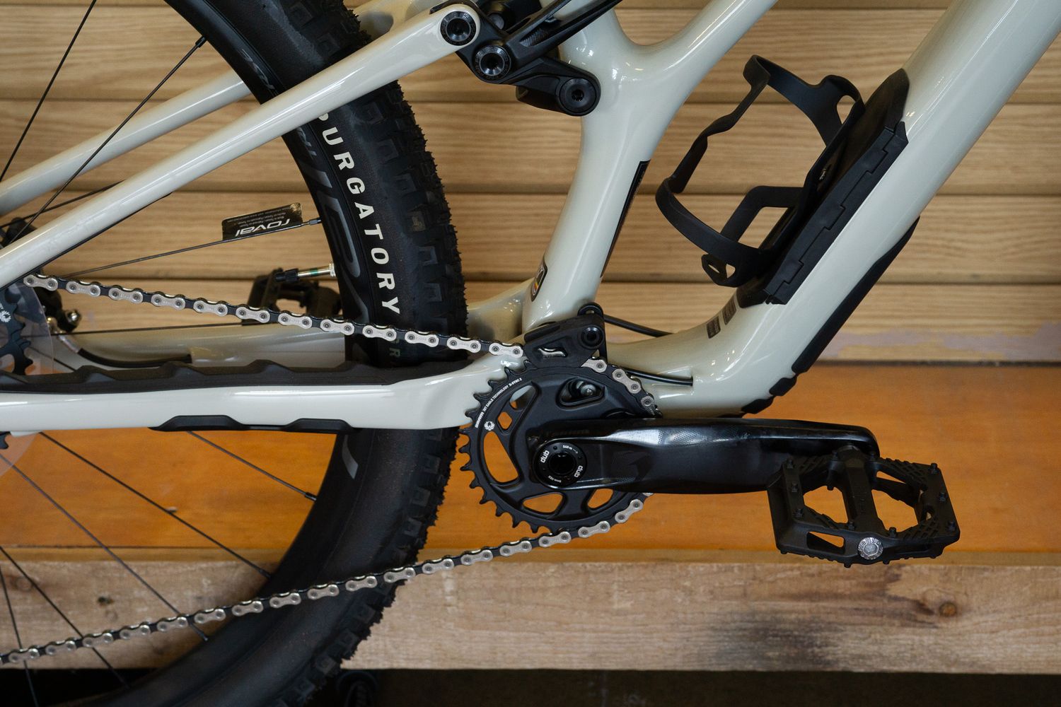 ！！ジュモン！！SPECIALIZED ホワイト 93322-3002.jpg
