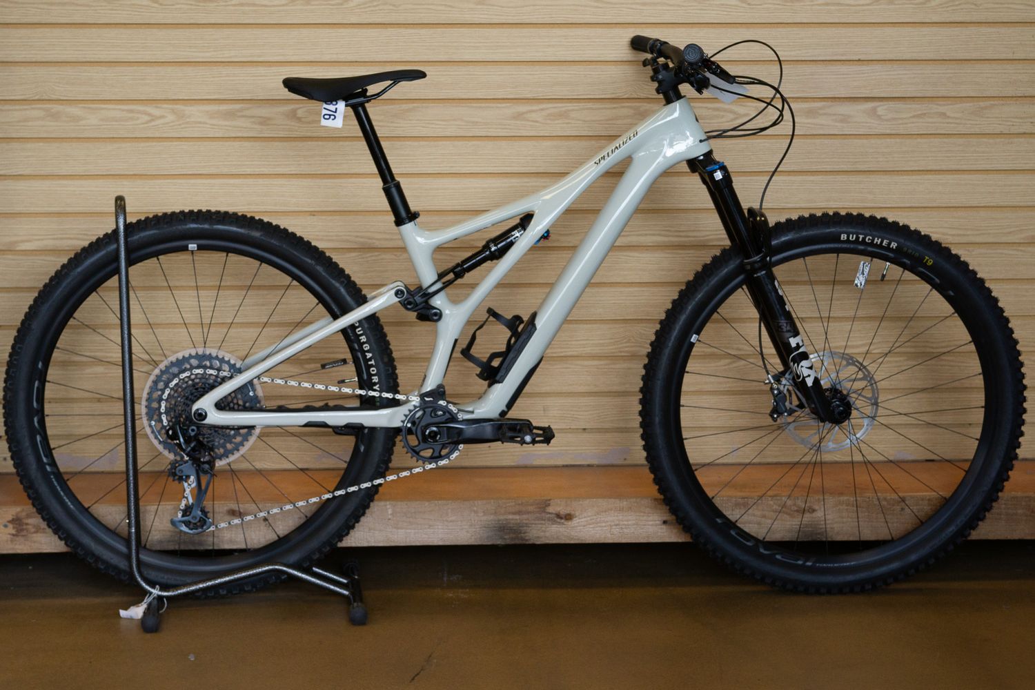 ！！ジュモン！！SPECIALIZED ホワイト Specialized Stumpjumper Expert – Rock N' Road