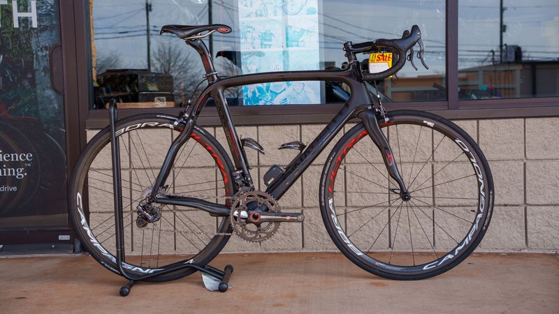 Pre-Owned Pinarello Dogma 60.1 Ultegra Di2 (56)