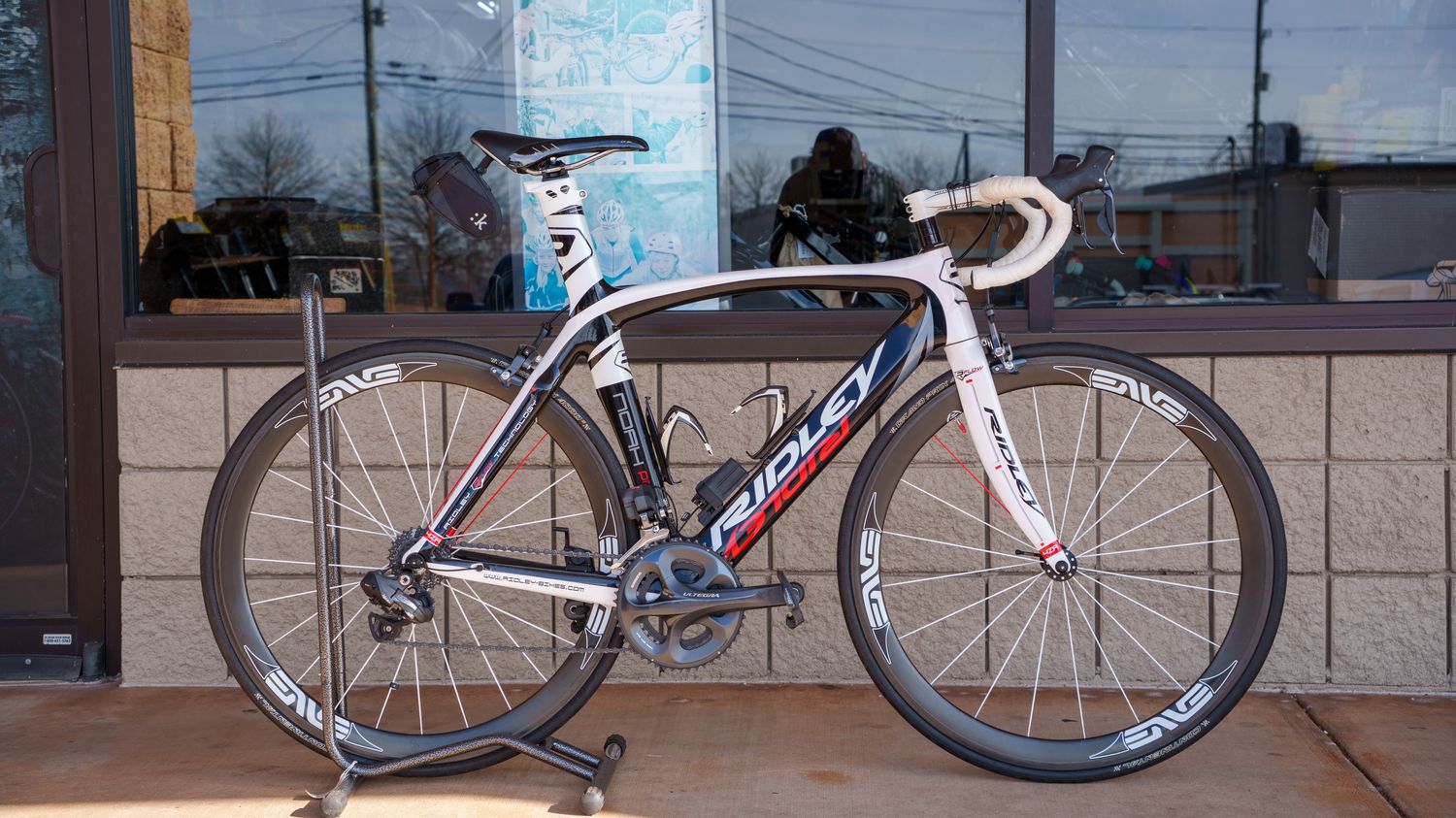 Pre-Owned Ridley Noah (S)