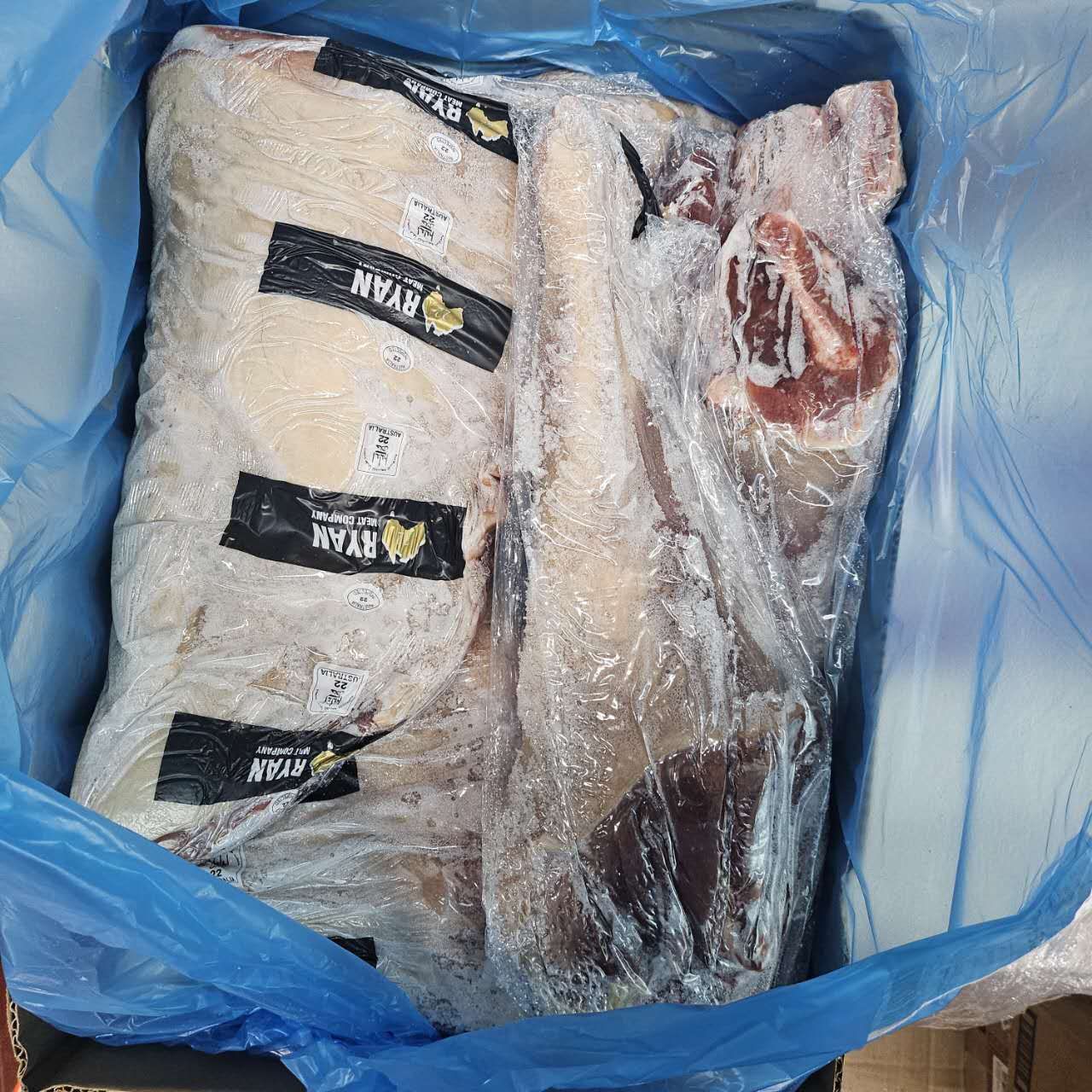 Bone in Goat Skin on Halal Ryan4016 *有皮羊