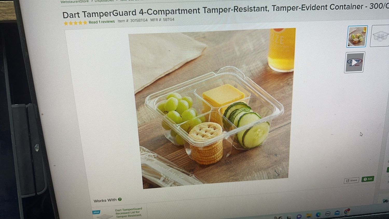 Clear Plastic Container 6 inch 4-Compartment Tamper-Resistant 22 oz