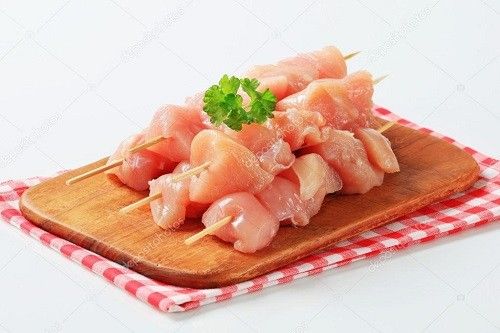 Chicken Skewer 20 x 6/tray *鸡肉串