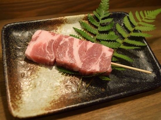 Pork Belly Skewer 20 x 6/tray *五花肉串