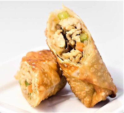 Chicken Egg Roll 鸡肉春卷