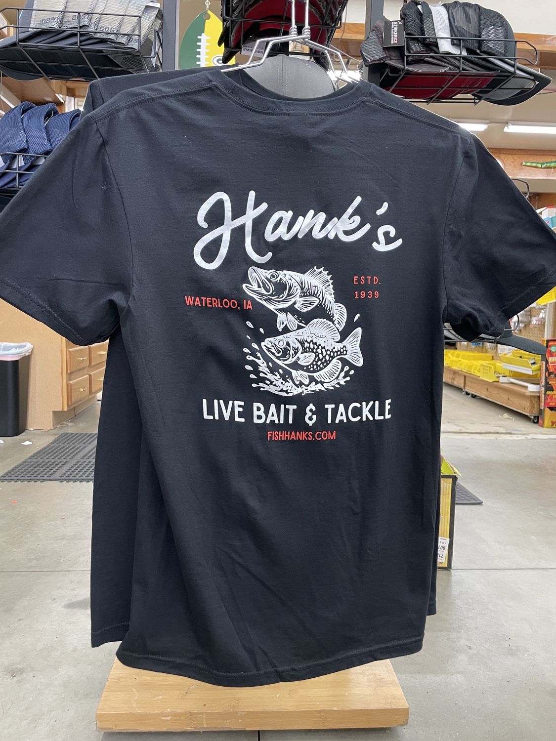 Hank&#39;s T-Shirt