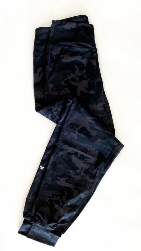 Calliope -Manito Jogger