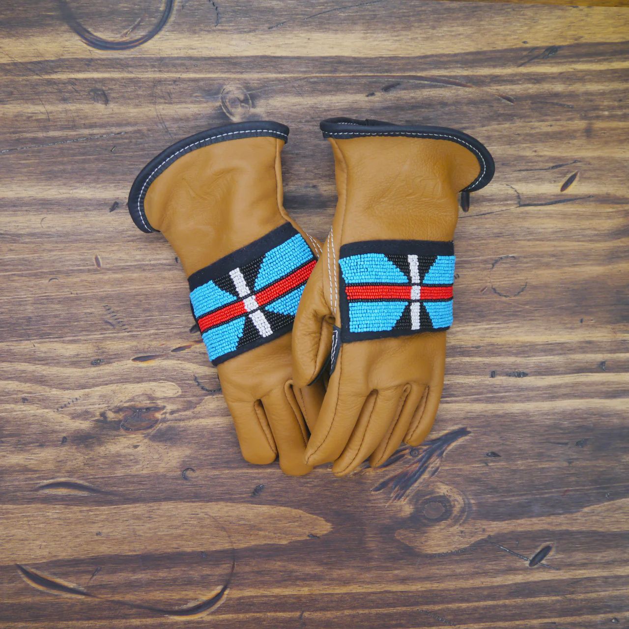 Gilded Flicker Glove 154848