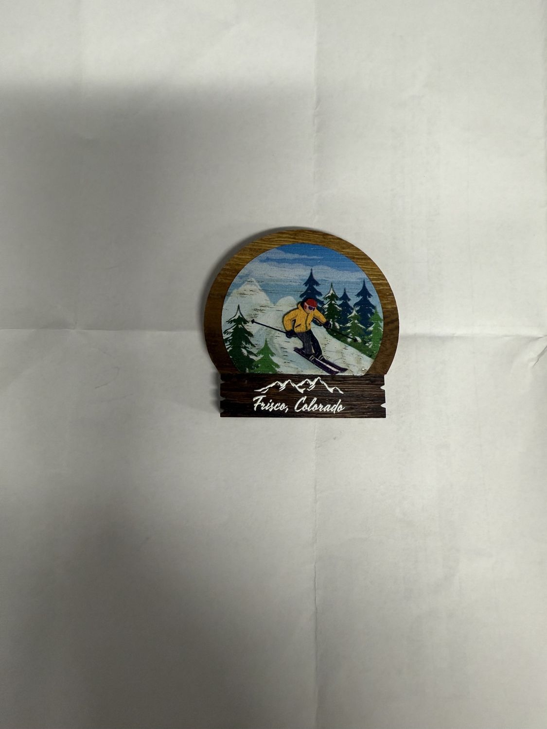 Round Wood Die, Skier
