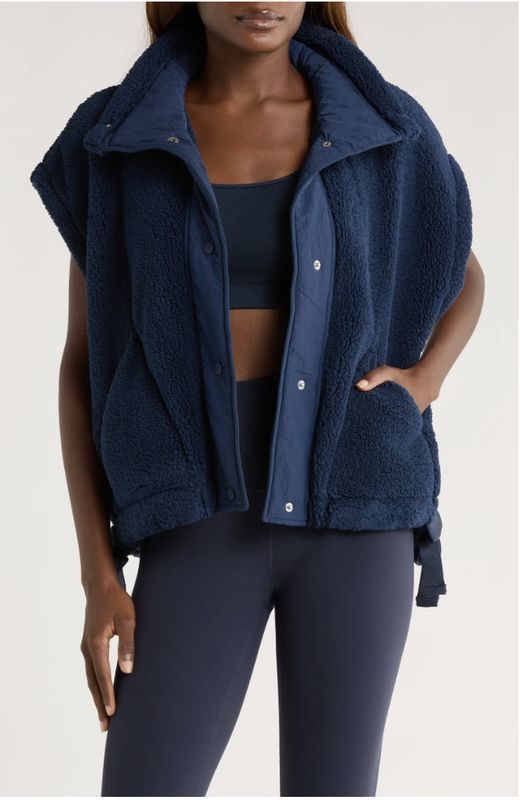 Scout it out Vest, Midnight Navy